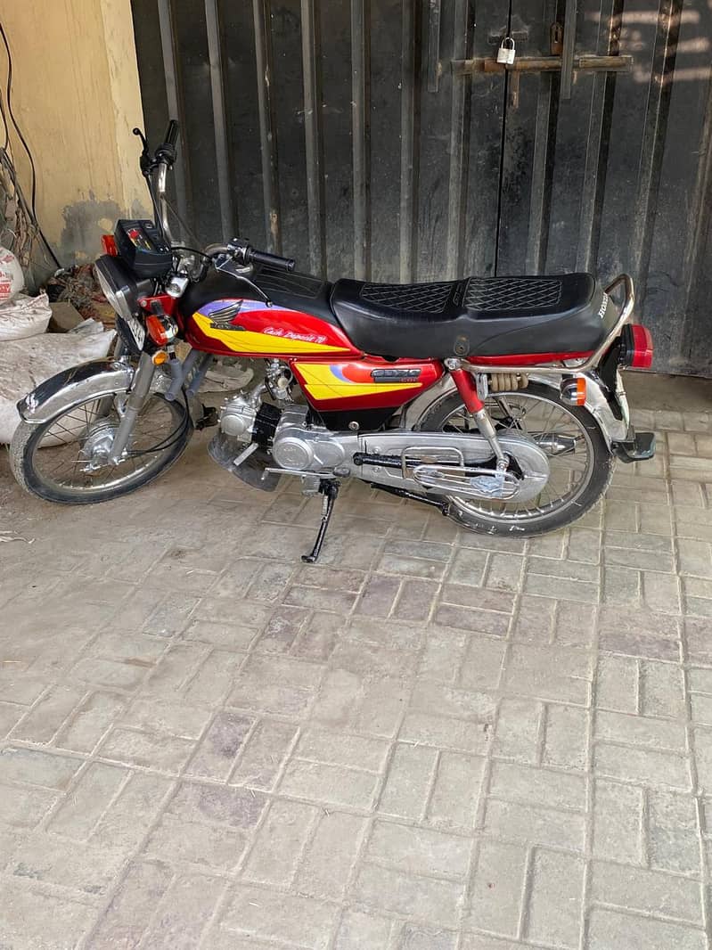 Cd 70 2005model 0