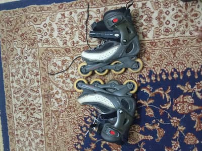 two skates for sale
