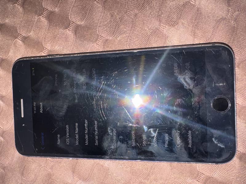 Apple iPhone 8 Plus 1