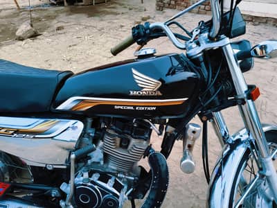 Honda CG125 special edition self start 20/2021