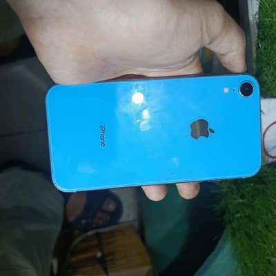 Apple iPhone XR