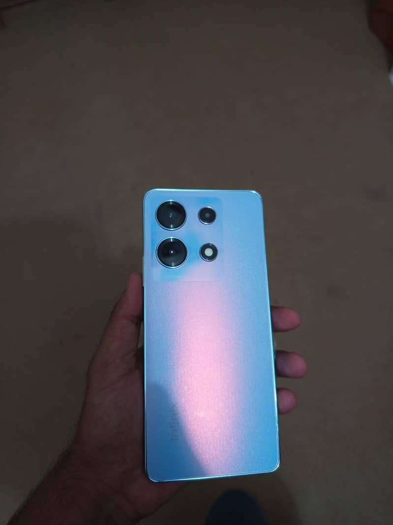 Infinix Note 30 1