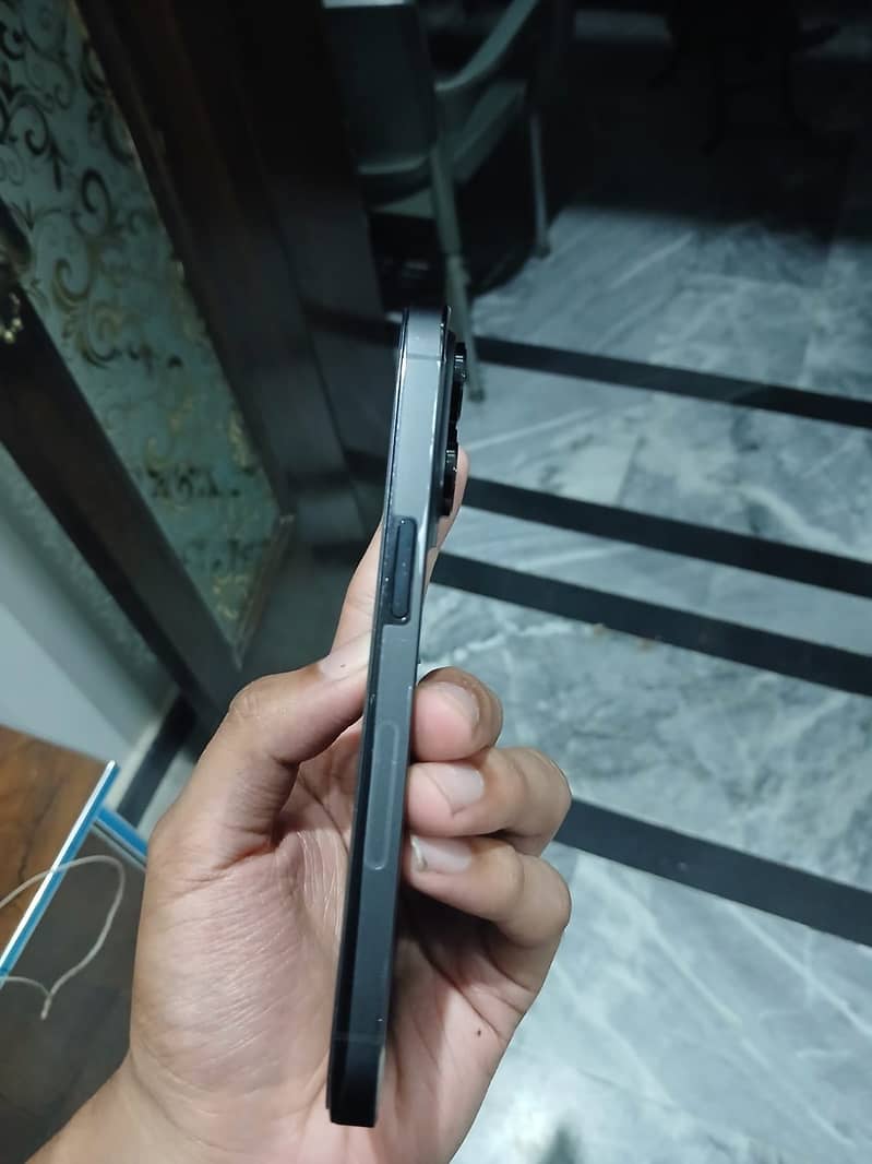 Apple iPhone 14 Pro 1