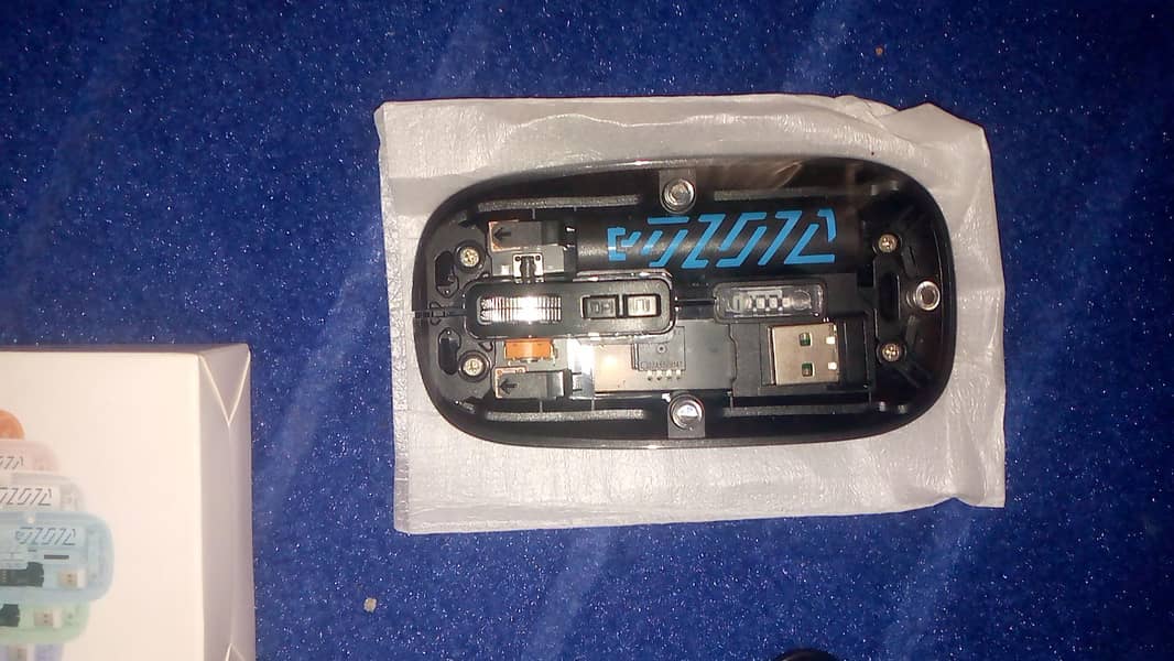 Transparent Wireless Mouse 1