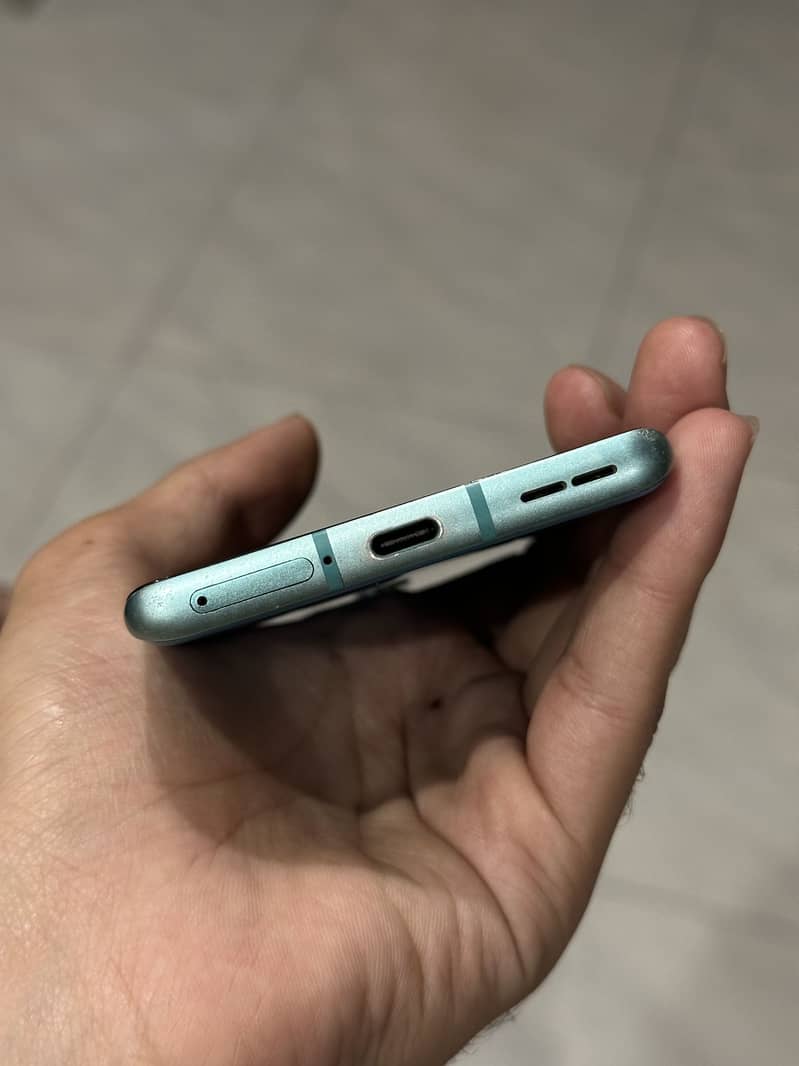 OnePlus 8 Green 5