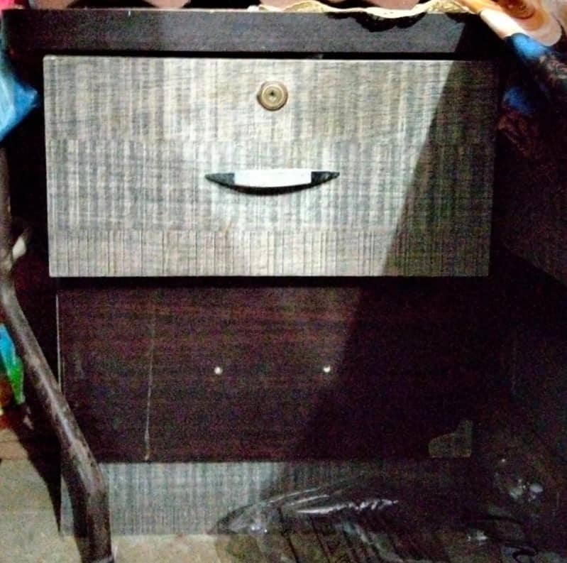 bedroom set 0