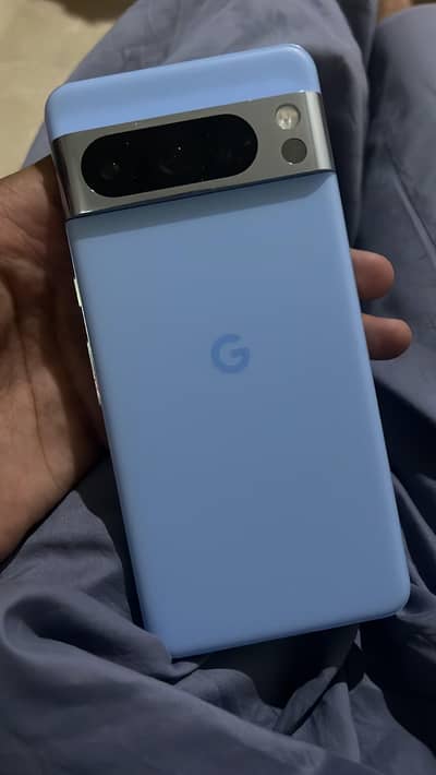 Google Pixel 8 Pro