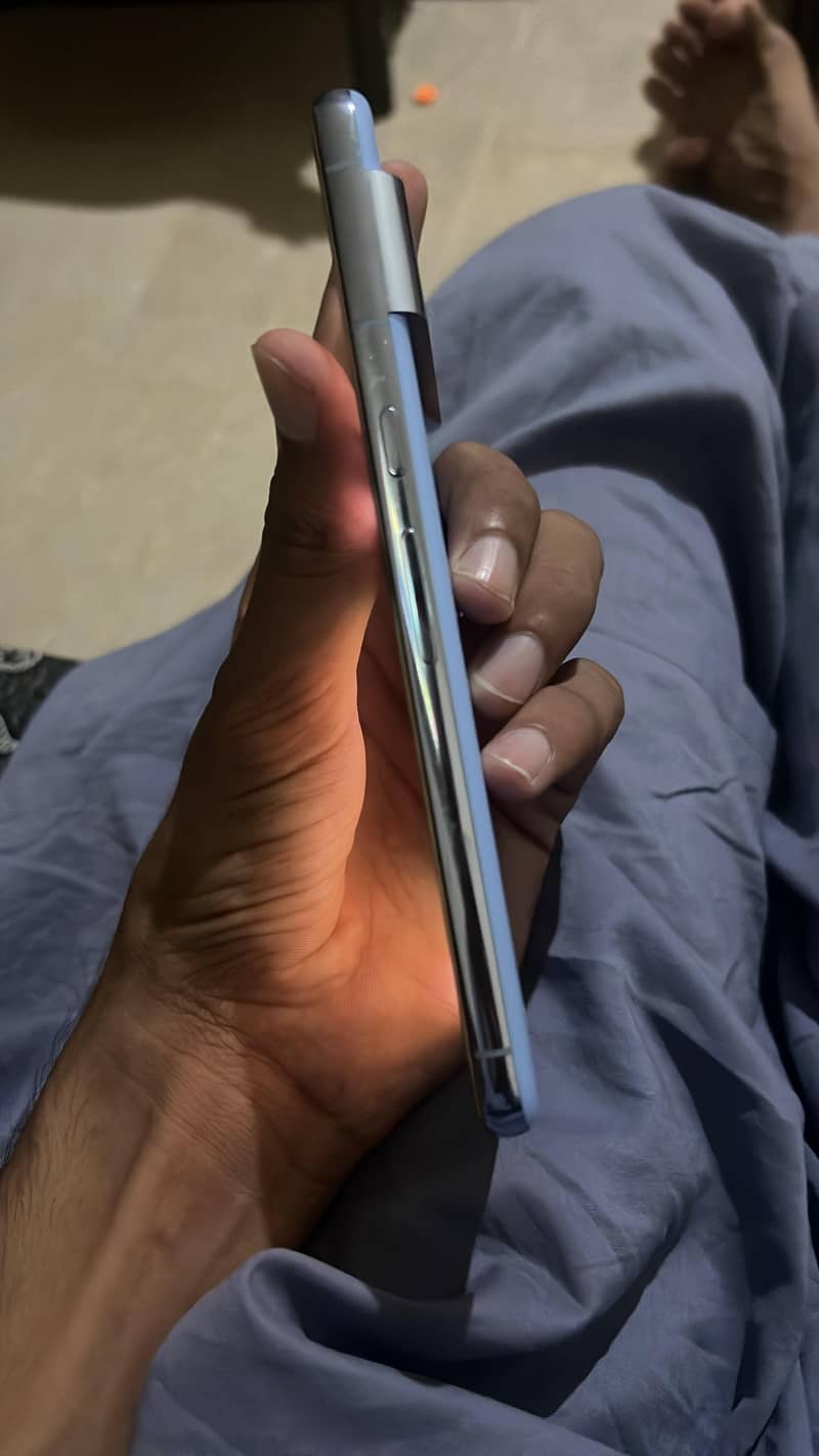 Google Pixel 8 Pro 4