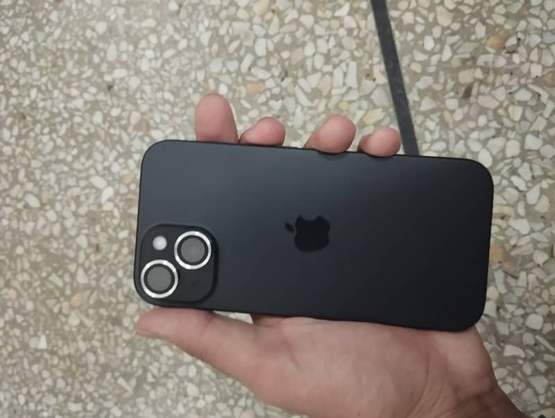 Apple iPhone 15 Mdm 1