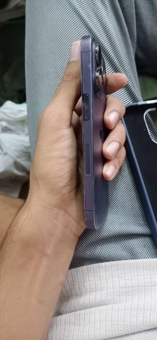 Apple iPhone 14 Pro 3