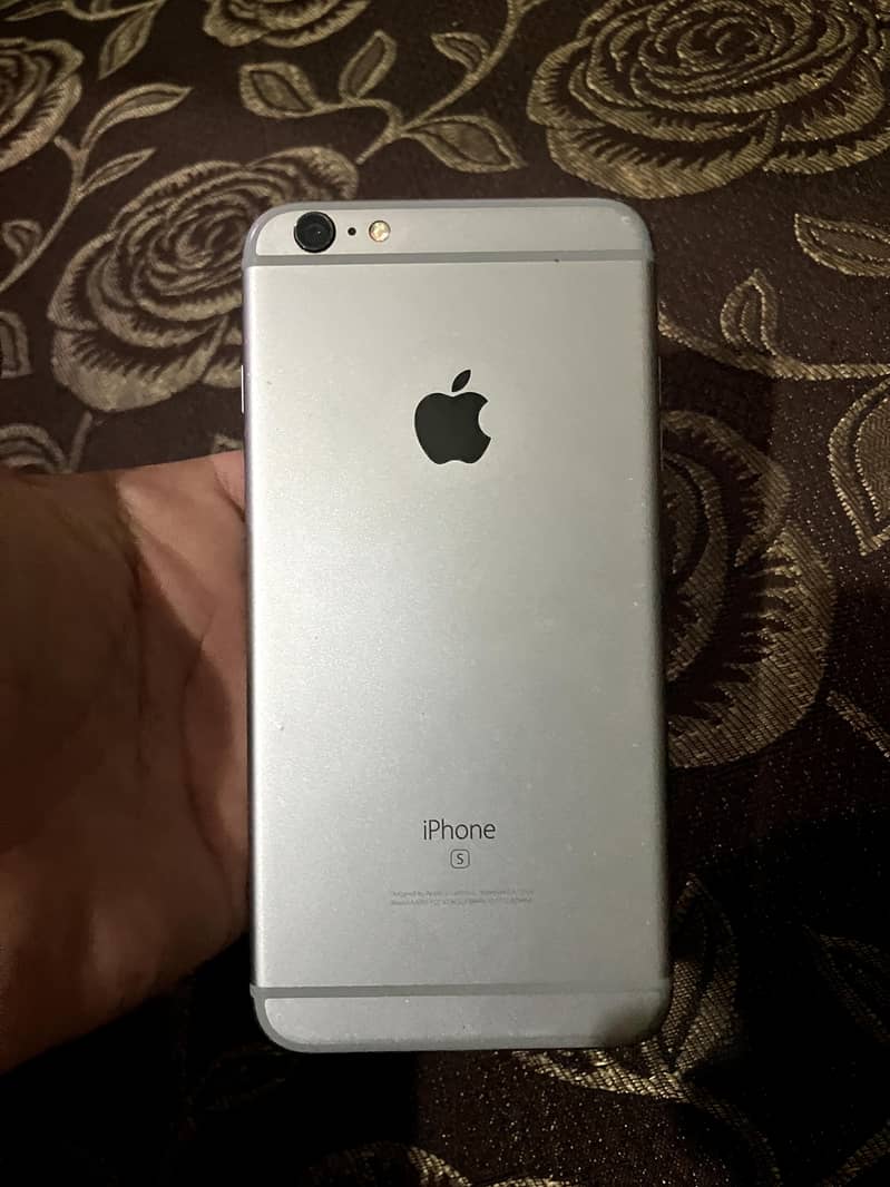 Apple iPhone 6S Plus 1