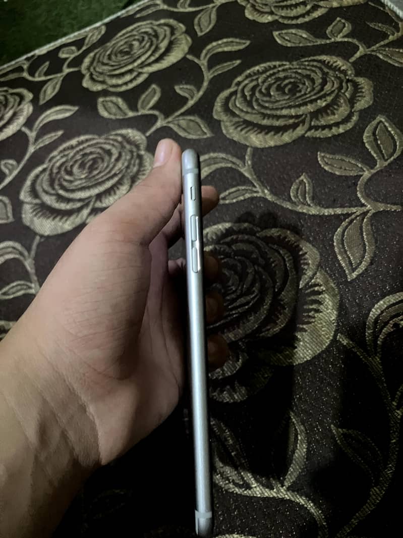 Apple iPhone 6S Plus 6