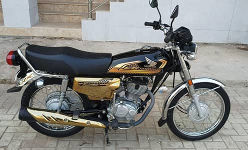 Honda 125 Special Gold Edition 2025 (Like New)