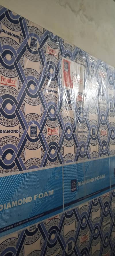 Daimand mettres for sell
