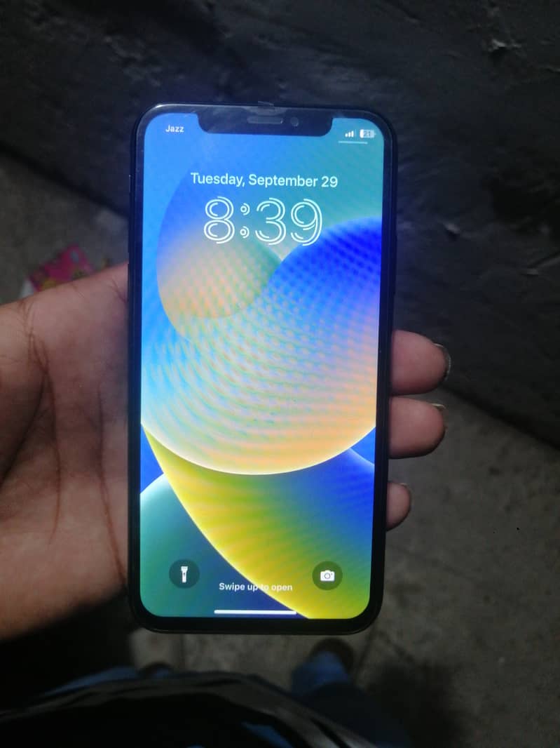 Apple iPhone X 3