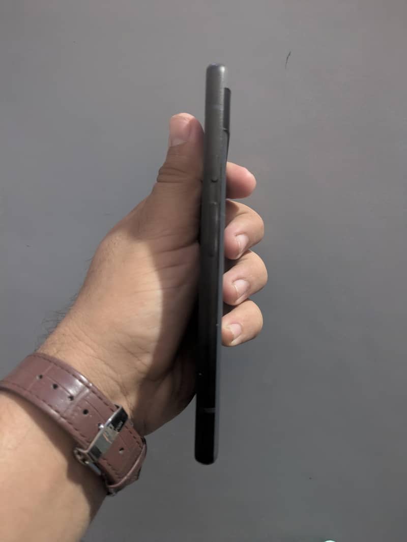 Google Pixel 6a 4