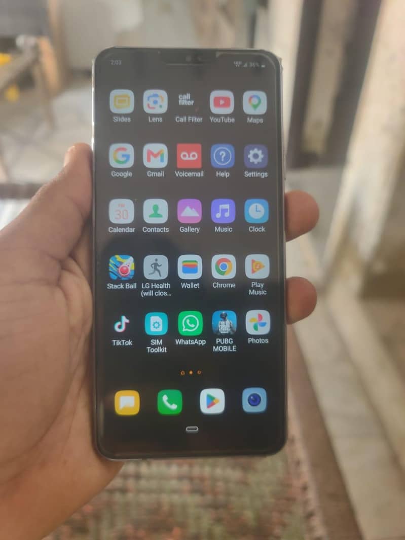 LG G7 ThinQ 0