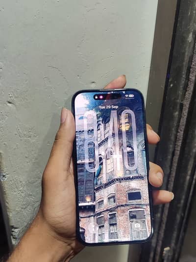 Apple iPhone 15