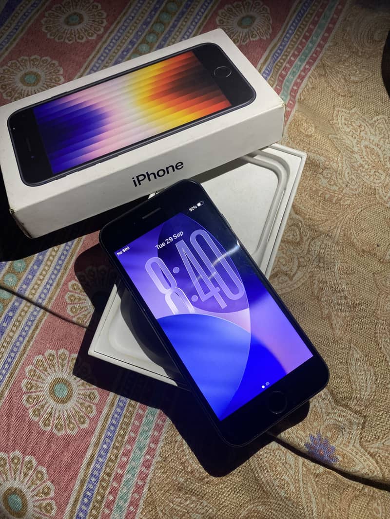 iPhone SE 3rd Generation 0
