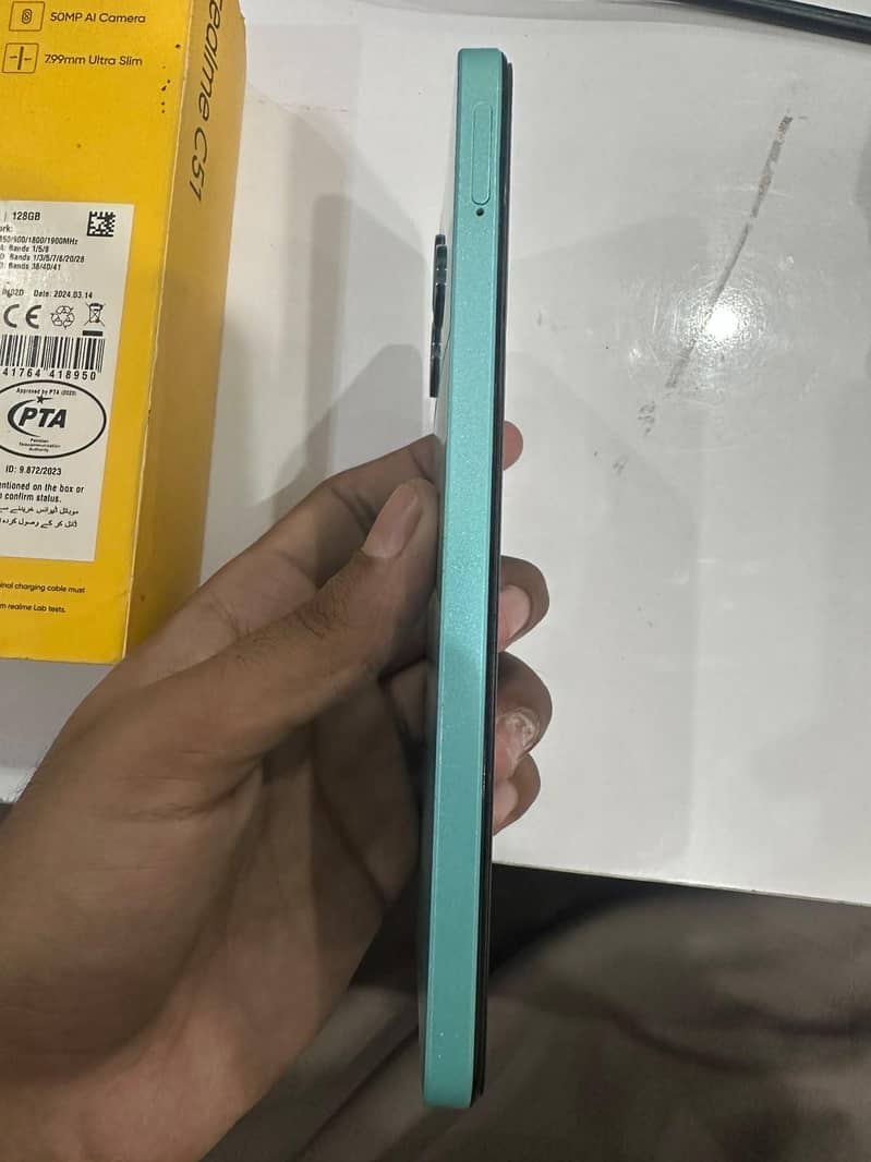 Realme C51 3
