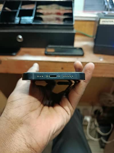Apple iPhone 14