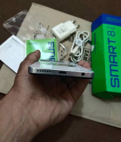 Infinix Smart 8 Pro