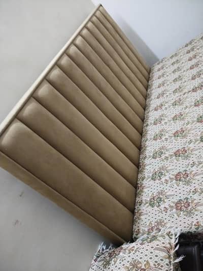 New bed no fault new condition
