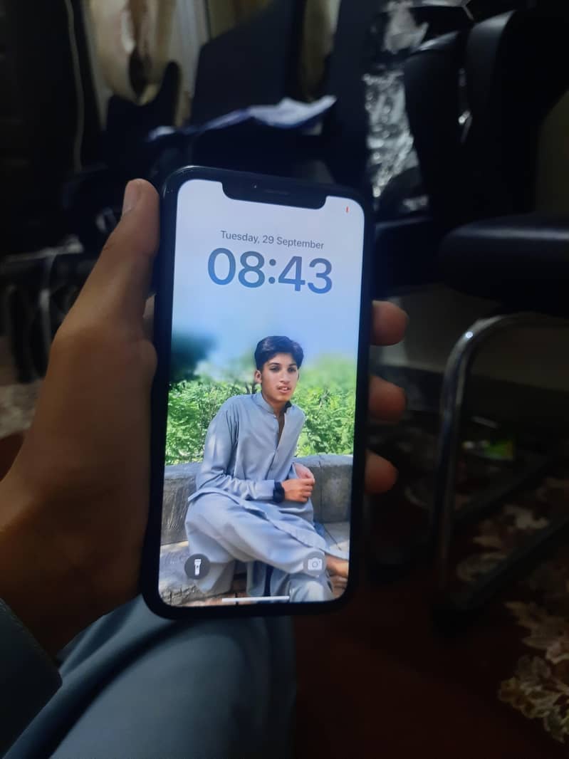 Apple iPhone XR 1