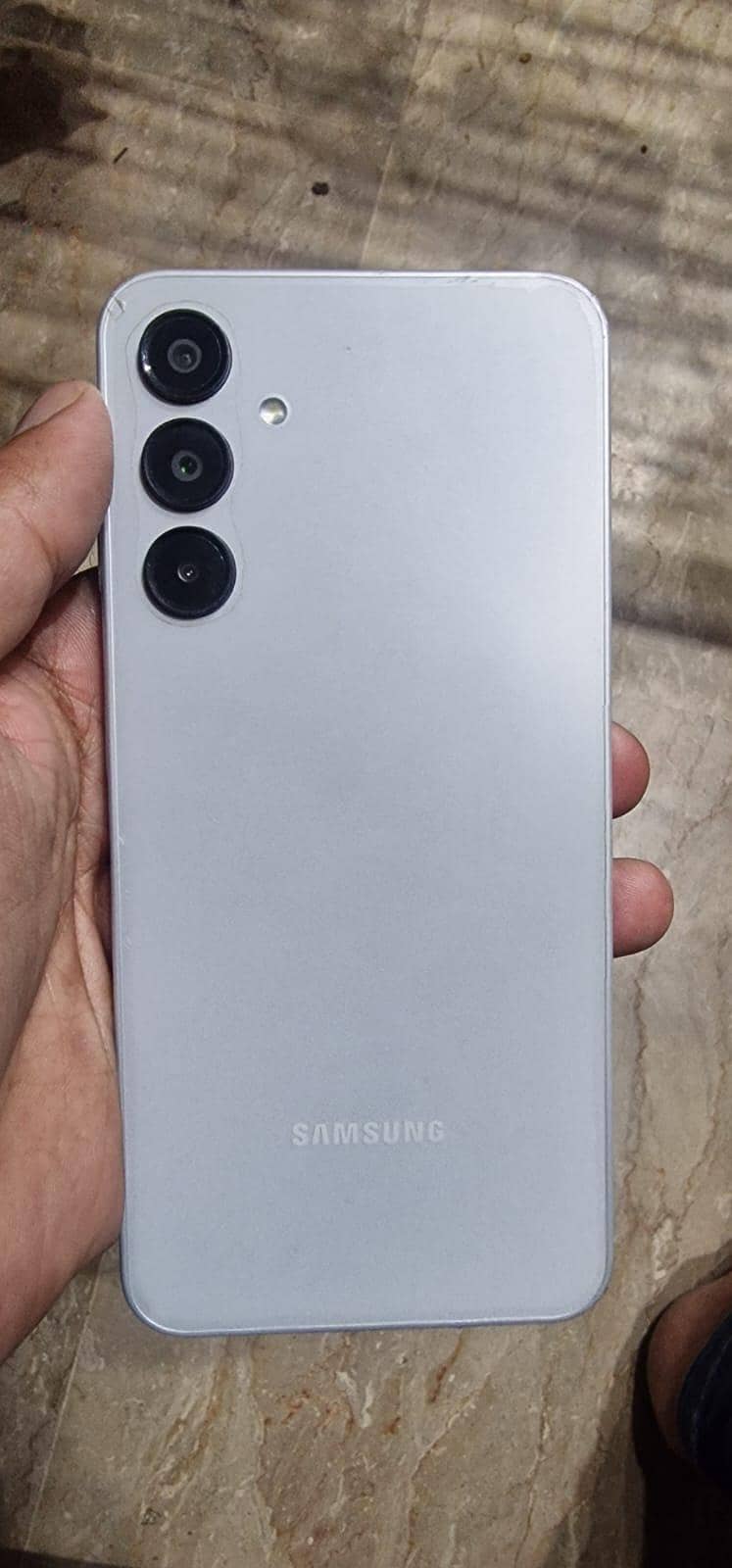 Samsung A16 0