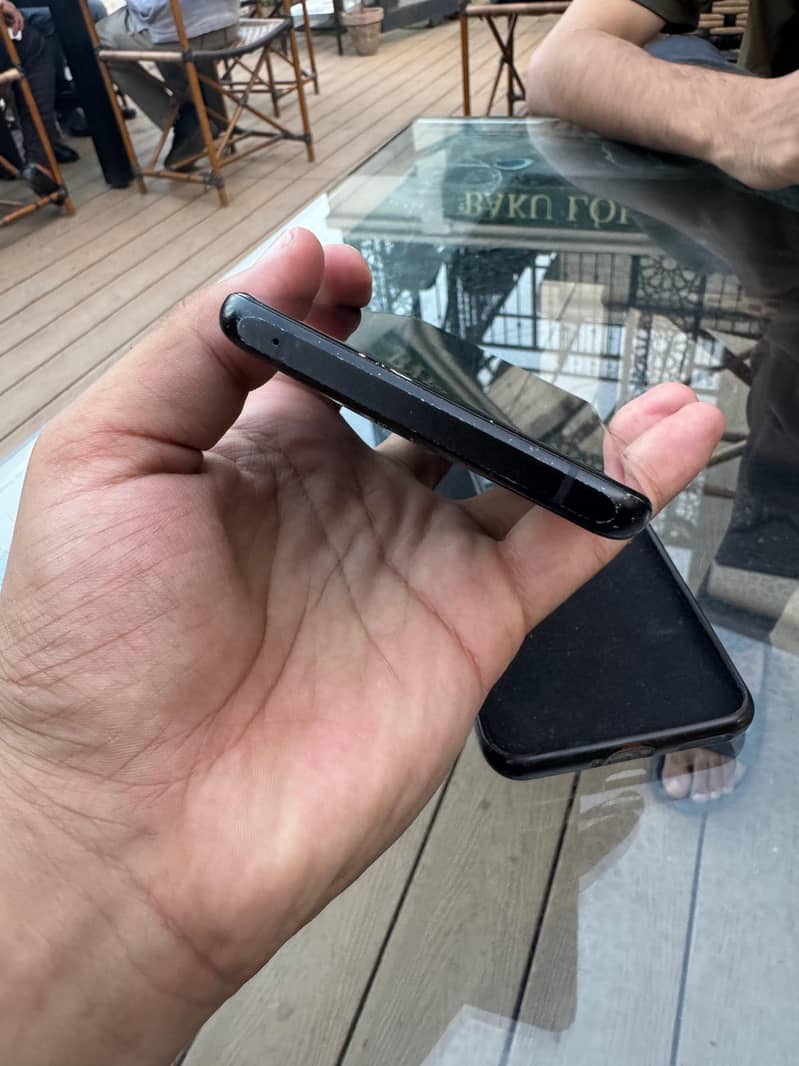 One Plus 10 Pro 5