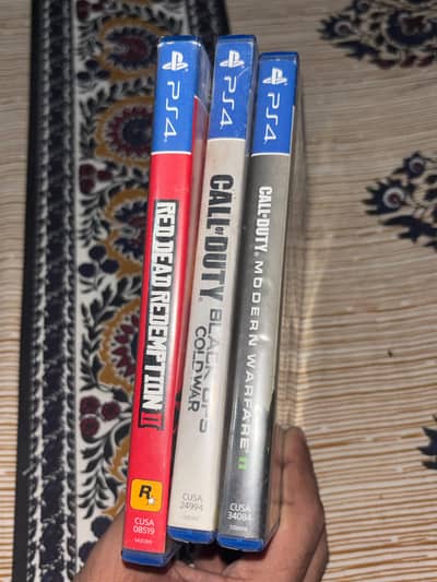 Red Dead redemption 2 +  COD MW2 + Cold War – PS4/PS5