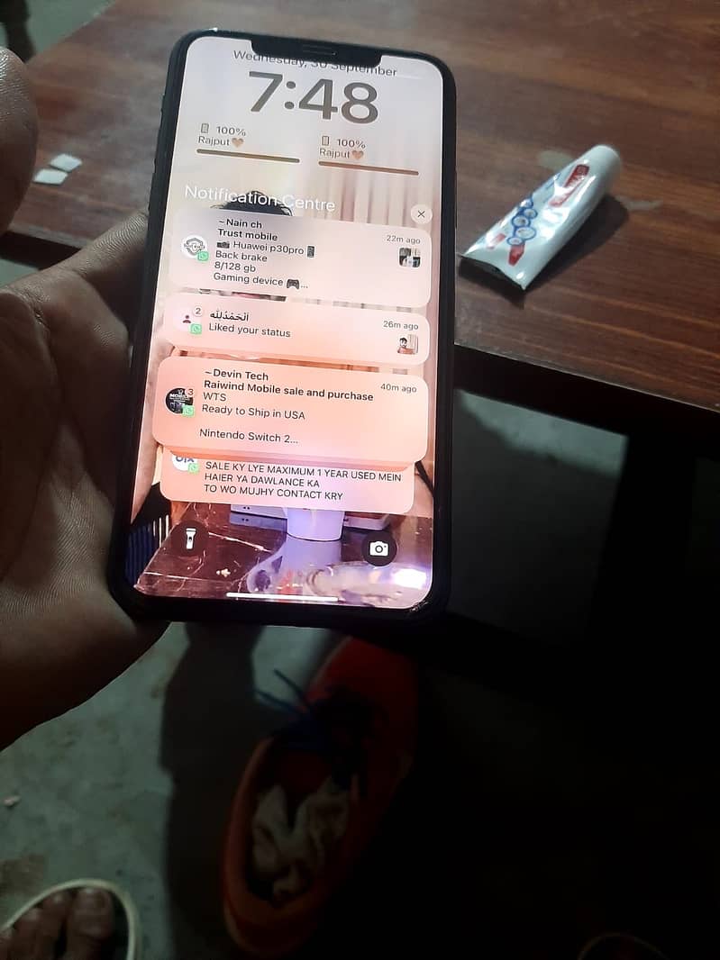 Apple iPhone 11 Pro Max 0