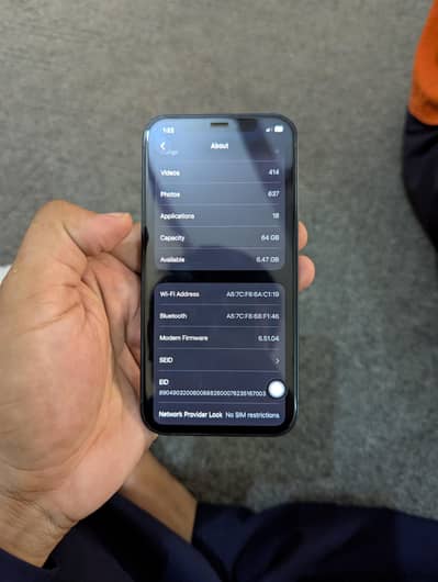 Apple iPhone 12