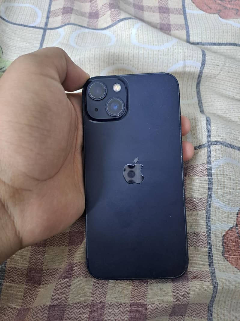 Apple iPhone 13 1