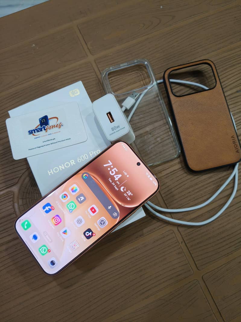 Honor 600 Pro 0