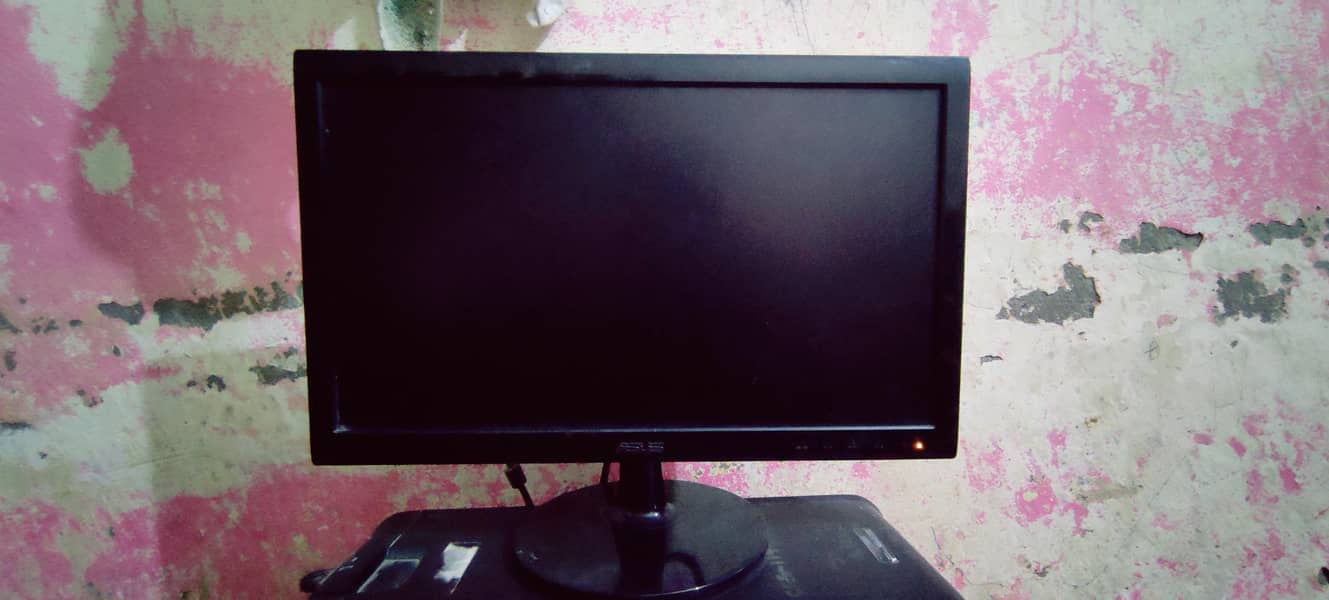 monitor 1