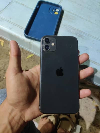 Apple iPhone 11 03018386086 call and WhatsApp