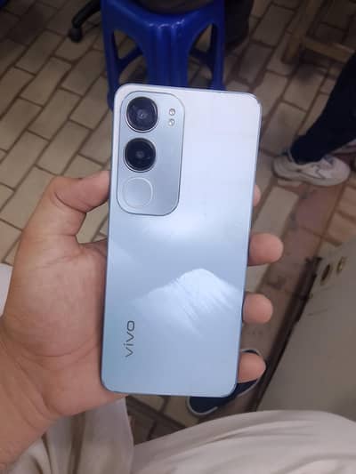 Vivo Y19s