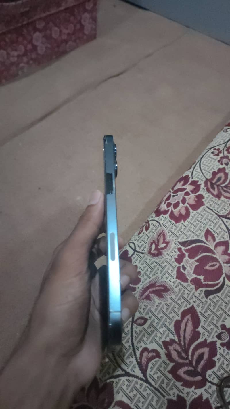 Apple iPhone 12 Pro Max 3