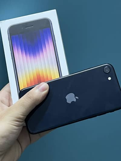 Apple iPhone SE 3 Bypass