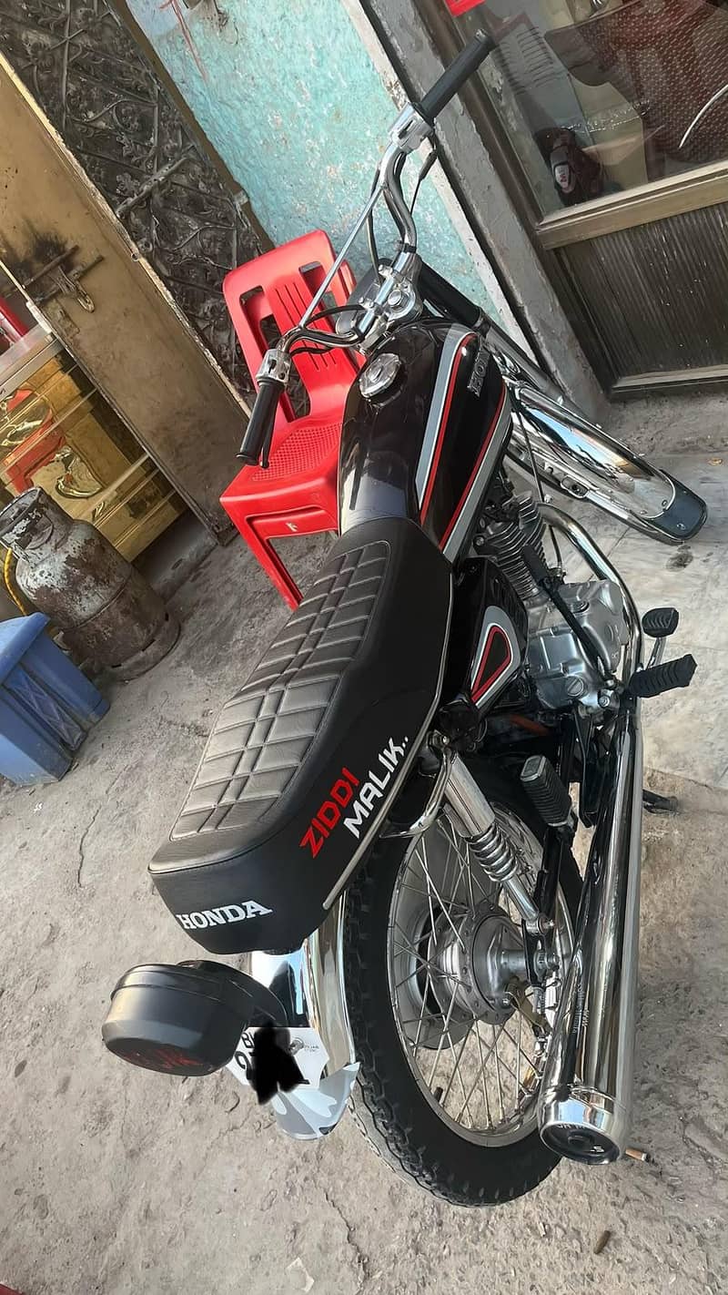 CG 125 2