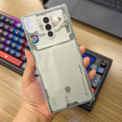 Zte nubia RedMagic 8 Pro ghost editon 16/512 dual physcial sim aproved