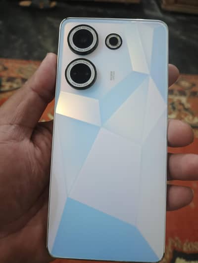 Tecno CAMON 20 Complete Box