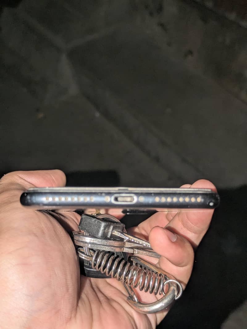 Apple iPhone 7 Plus 1
