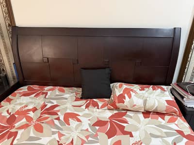 Solid Wood Bed in Dark Brown Matte Finish