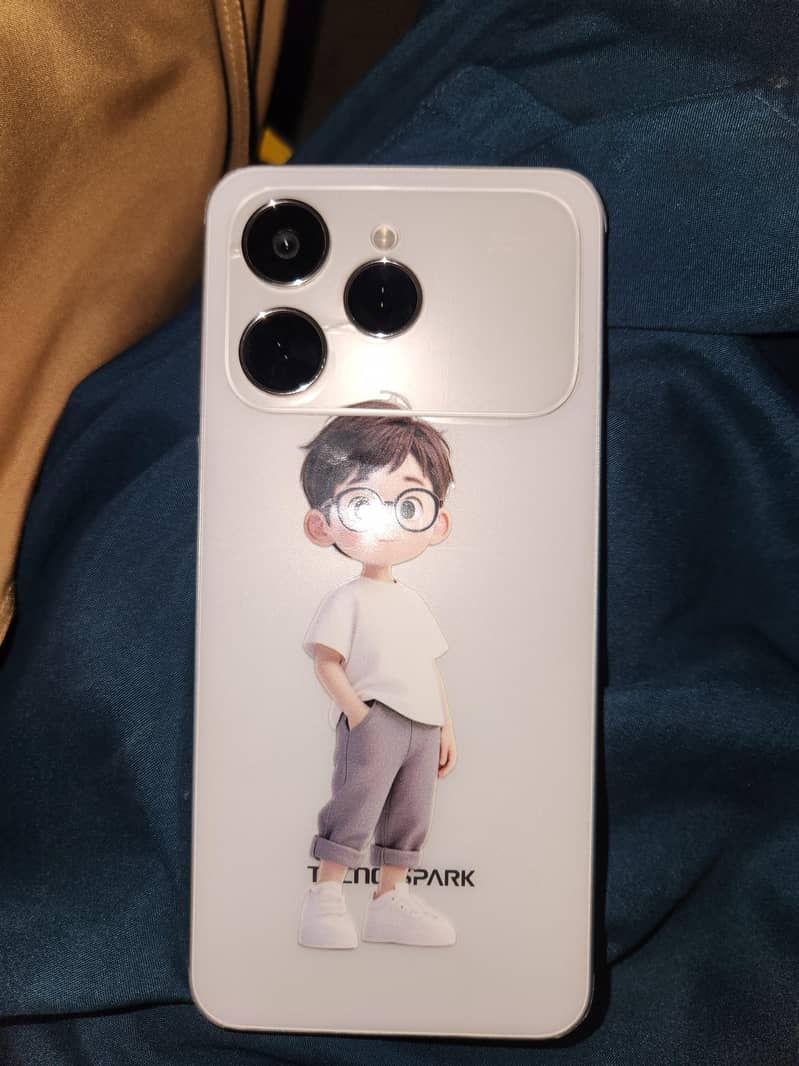 Tecno spark 40. 9