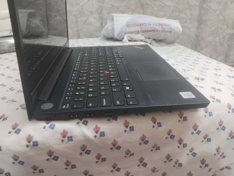 Lenovo E15 Thinkpad 0