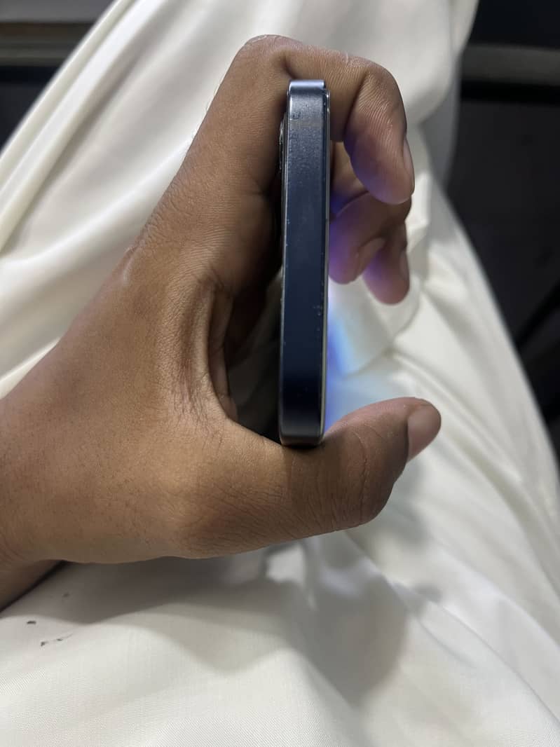 Apple iPhone 12 0