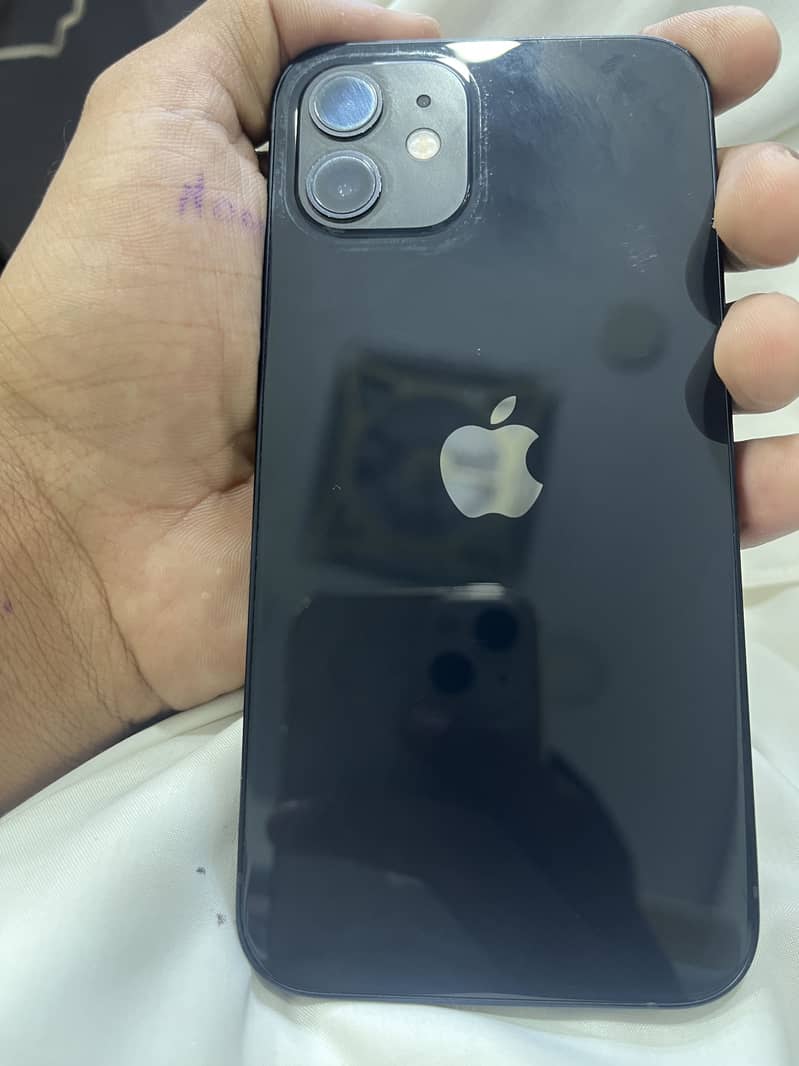 Apple iPhone 12 5