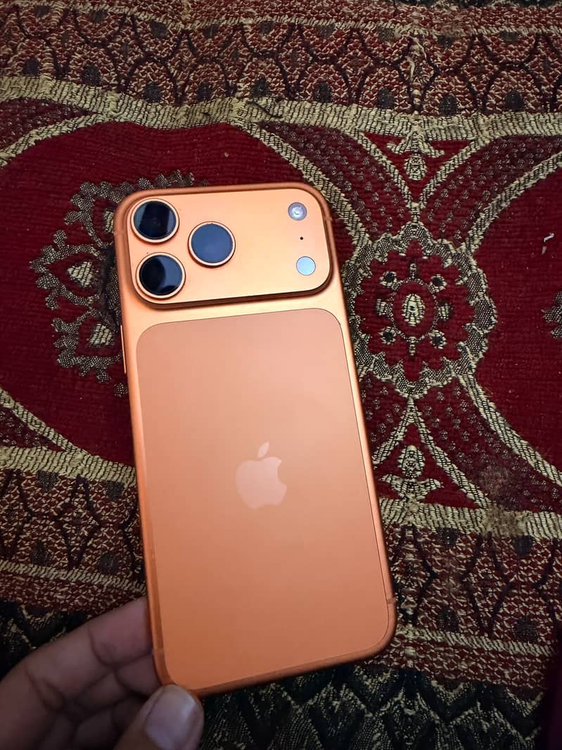 Apple iPhone 17 Pro Max 0
